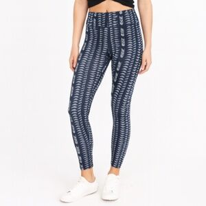 HOLLISTER Blue Tribal Print Leggings Size Small